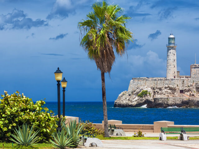 From its full name Castillo de los Tres Reyes del Morro, this fort is named after the three Wise Men of the Bible and was built to protect the entrance to the port of Old Havana.