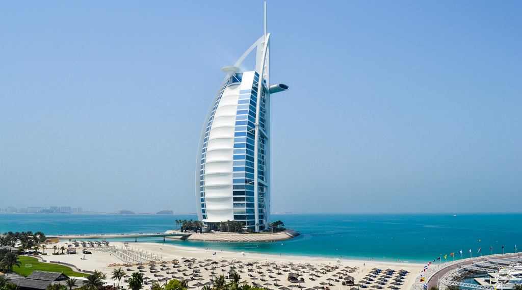 Visiter le Burj Al Arab Jumeirah, l'hôtel 7 étoiles de Dubaï