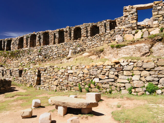 A major centre of Andean culture, Lake Titicaca offers many opportunities for visits and outdoor activities.